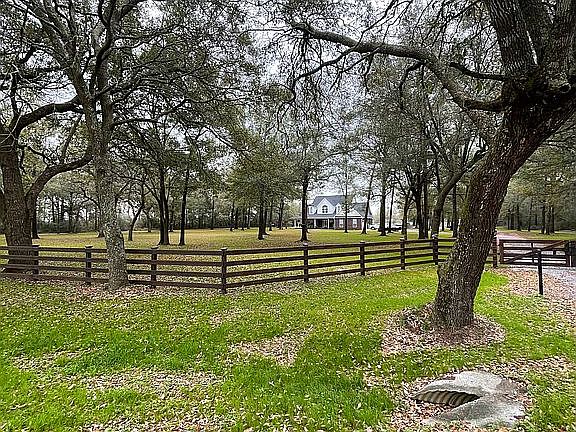 2nd image of 9125 Highway 90