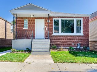 9343 S Yates Blvd, Chicago, IL 60617