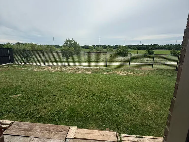 841 Gray Wolf Dr — Photo 17