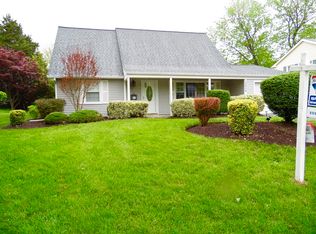 12609 Millstream Dr, Bowie, MD 20715