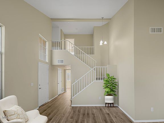 4th image of 2812 Minford St
