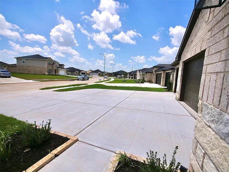 3414 Dursley Landing Ct — Photo 4