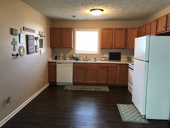 3rd image of 103 N Bentley St #103
