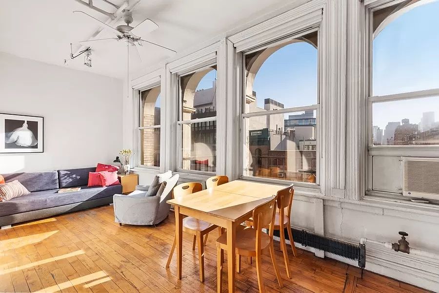 1st image of 20 Bond St APT 7