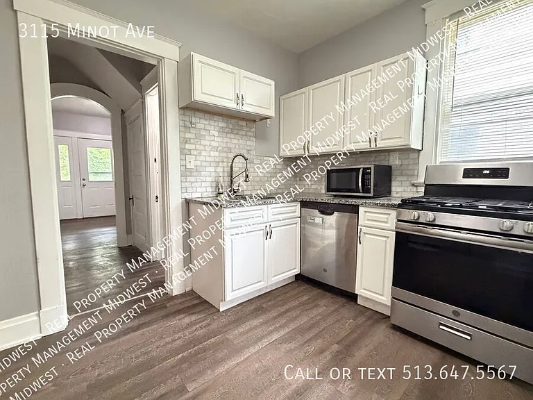 3115 Minot Ave — Photo 3