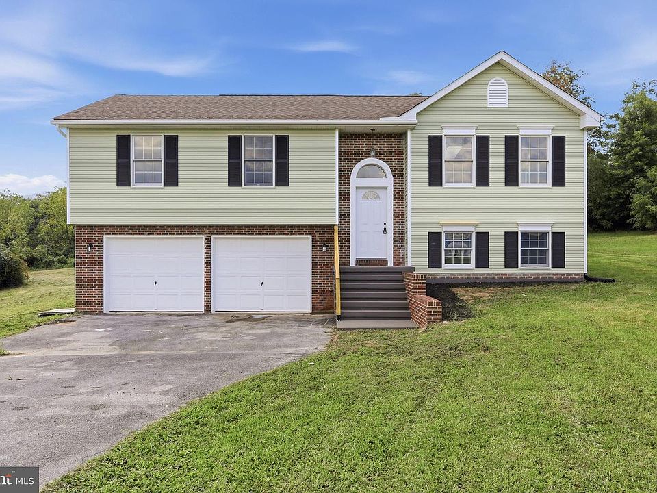 1st image of 13835 McIntosh Cir