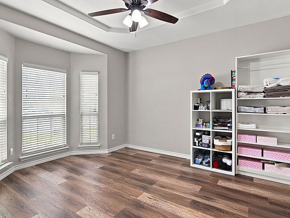 5th image of 1421 Soaptree Ln