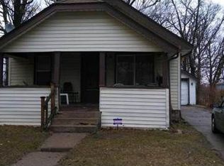 22 N Eastway Dr, Pontiac, MI
