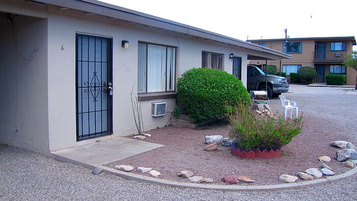 1st image of 3414 E Bellevue St #E1