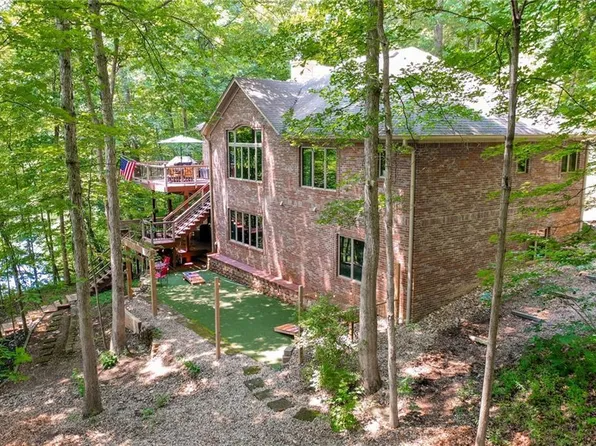 6740 E Woodland Ct, Mooresville, IN 46158