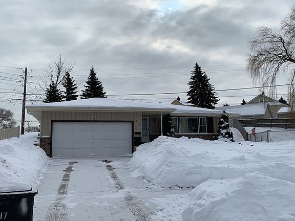 2nd image of 3117 E Adams Ave
