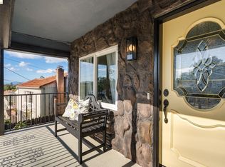 4125 Kuhnle Ave, Oakland, CA 94605