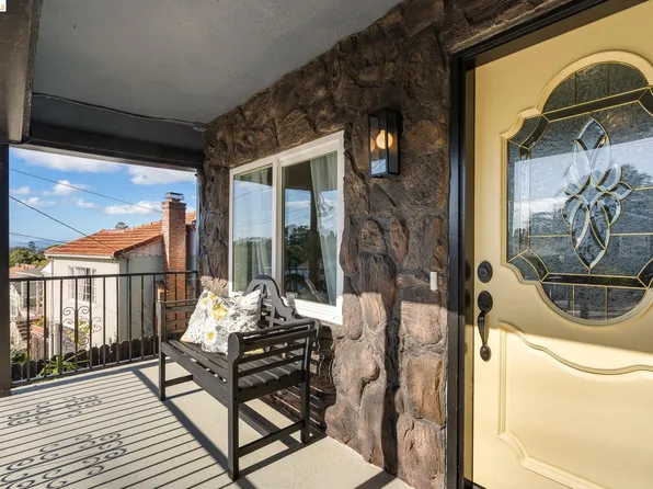 4125 Kuhnle Ave, Oakland, CA 94605