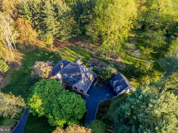 14102 Phoenix Rd, Phoenix, MD 21131