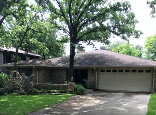 3906 Double Oak Ln, Irving, TX 75061