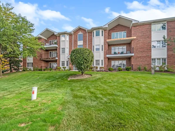 13129 Forest Ridge Dr APT 2C, Palos Heights, IL 60463