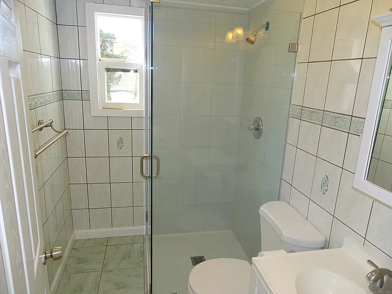 45 Olive St — Photo 23