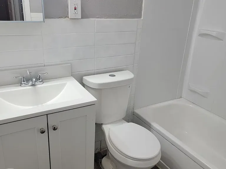 13420 Euclid Ave — Photo 100