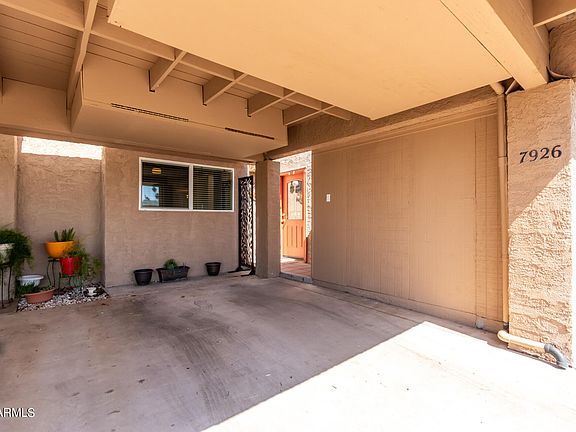 3rd image of 7926 E CORALBELL Avenue