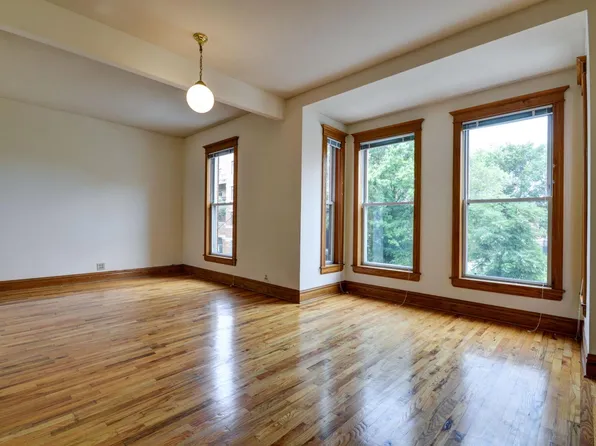 2748 N Lincoln Ave #2, Chicago, IL 60614