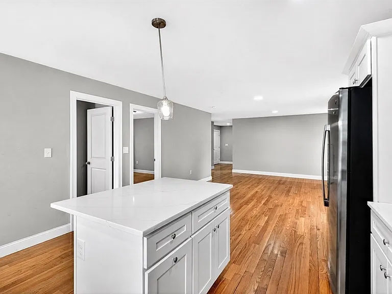 24 Crest Ave #1 — Photo 5