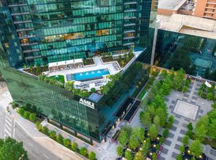 AMLI Fountain Place, Dallas, TX 75202