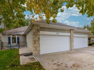 4134 SW Minnesota Dr, Lees Summit, MO 64082