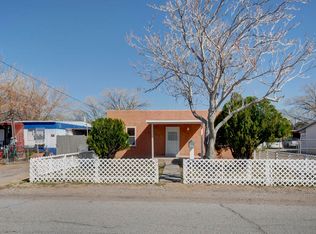 1219 Cerro Vista Rd SW, Albuquerque, NM 87105