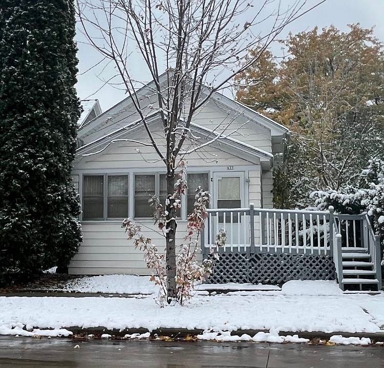 1st image of 633 Otter Ave