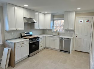 67 Brewster Ave #1, Yonkers, NY 10701