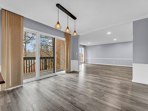 4th image of 1865 Chipping Way Ct
