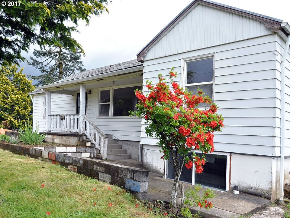 1st image of 5011 NE 137th Ave