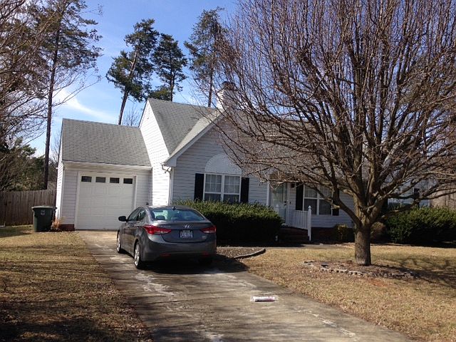 2nd image of 3000 Butterwood Dr
