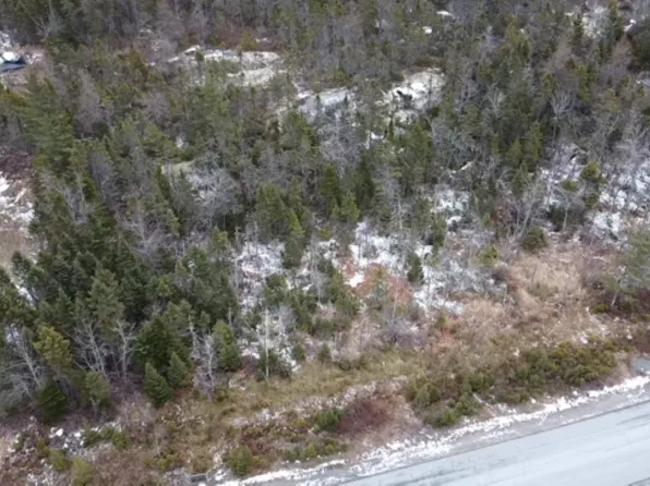 409 Celebration Dr, Halifax, NS B2T 0K6