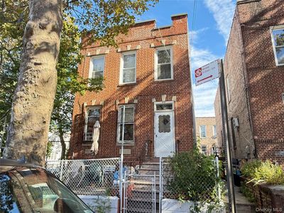 1901 21st Road, Astoria, NY, 11105