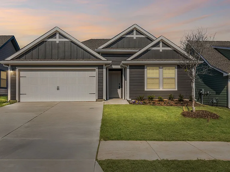 13197 Enclave Pkwy — Photo 19