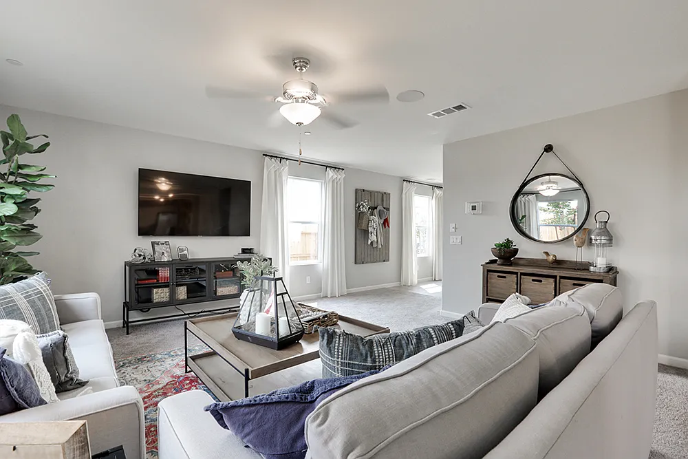 5 bed, 3.5 bath, 2554 sqft, $3,000 — Photo 3