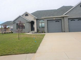 4625 Innis Brook Dr, Springfield, IL 62711