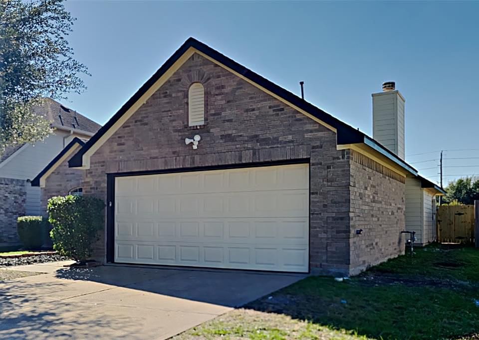 1st image of 20203 Enchanted Rose Ln
