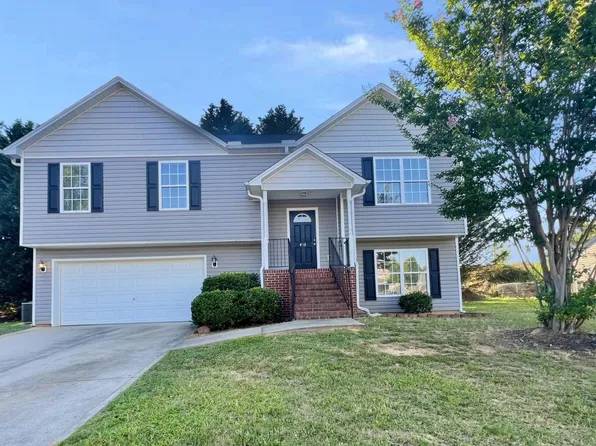 418 Dellwater Way, Spartanburg, SC 29306