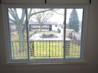 1450 Ann Arbor Rd W APT 20, Plymouth, MI 48170