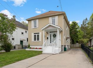 52 Pembroke St, Kingston, ON K7L 4N4