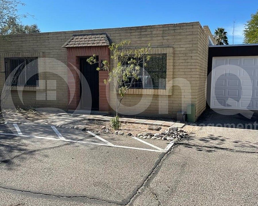 1st image of 2831 N Fontana Ave