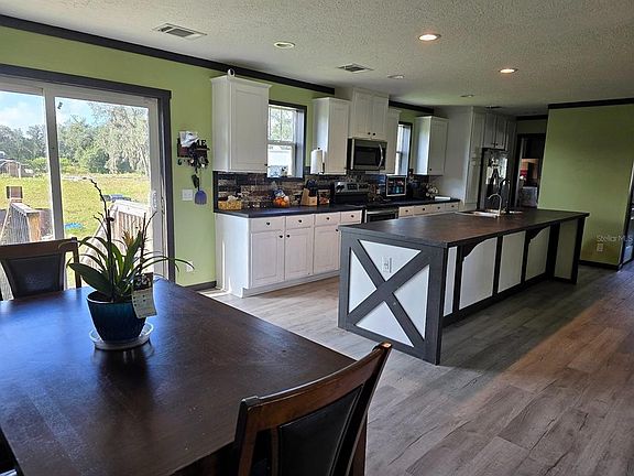 2nd image of 4915 KEY DEER AVENUE