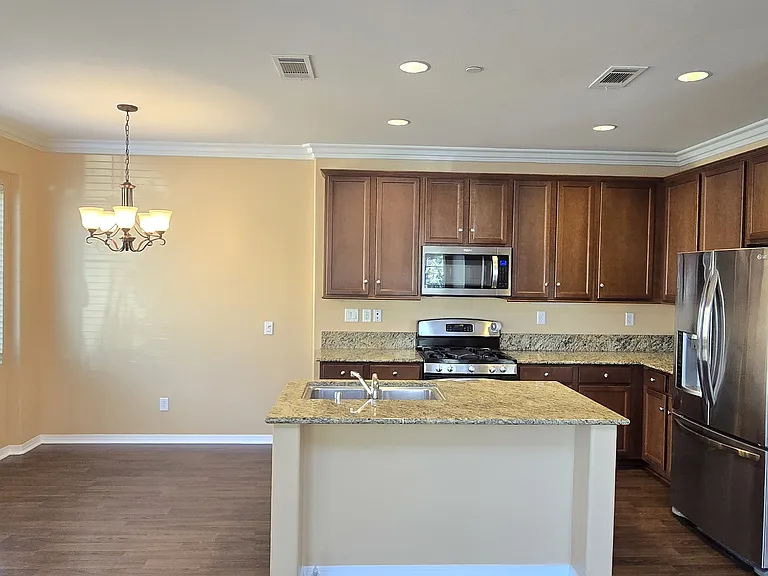 3060 N Juneberry St — Photo 11