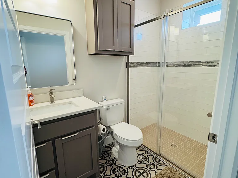 2721 N Walnut Ave — Photo 8