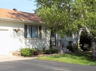 702 3rd St, Barrett, MN 56311