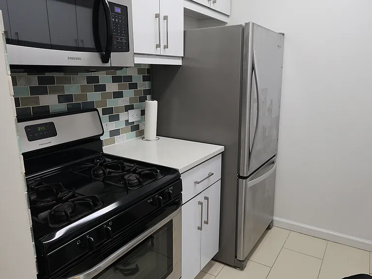 62-54 97th Pl #8A — Photo 23