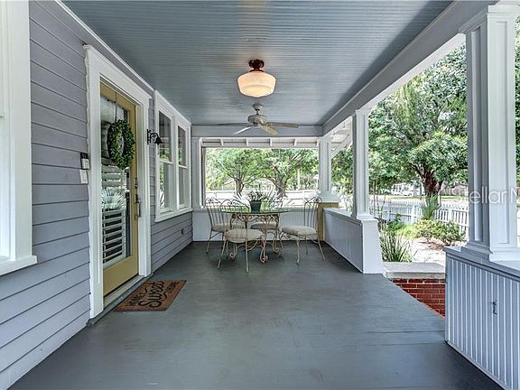 3rd image of 1204 S Palmetto Ave