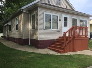 430 W 1st South St, Carlinville, IL 62626